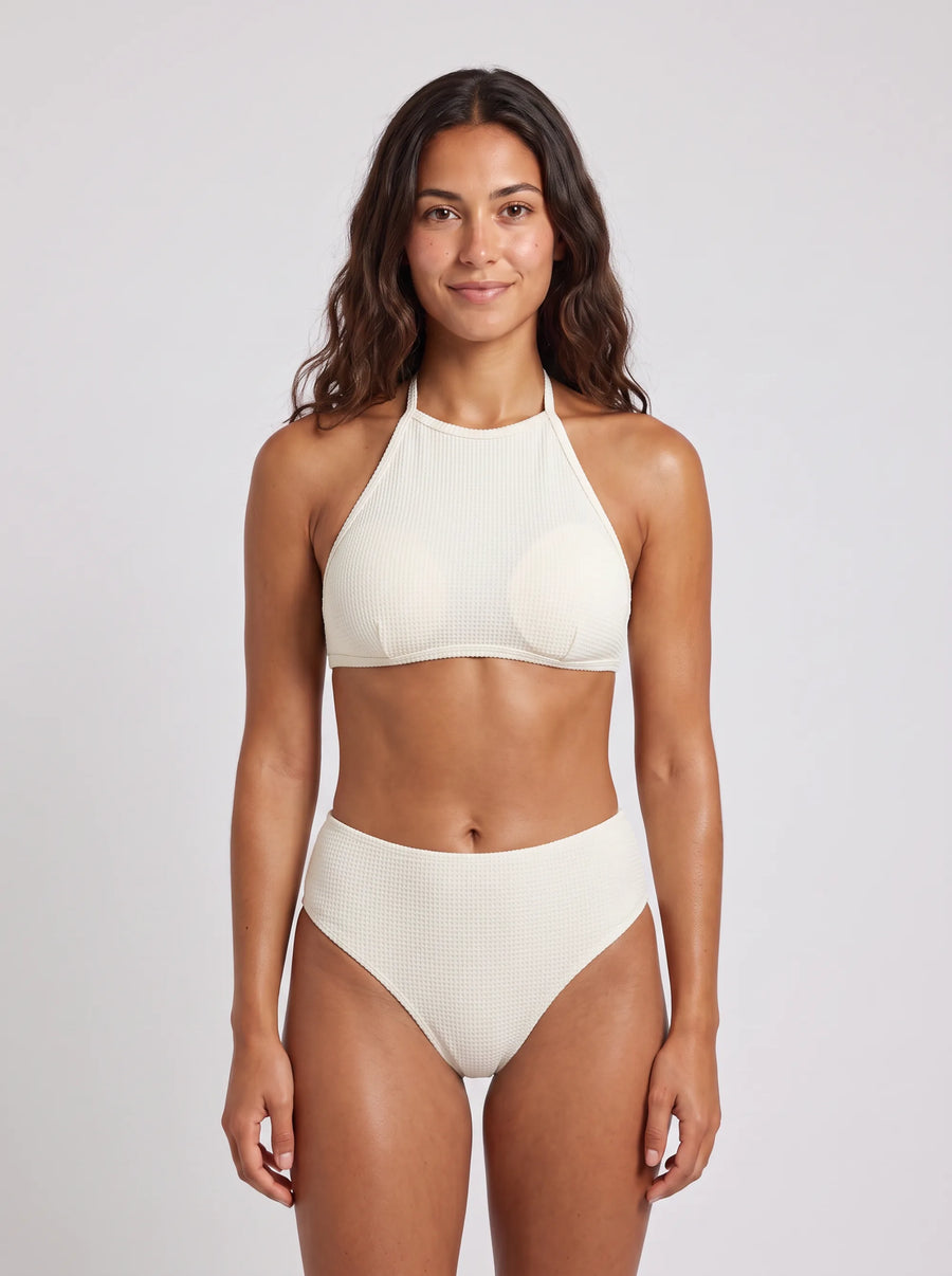 Dos Nu Tramontane, porté vue face en studio, maillot de bain Palm Club