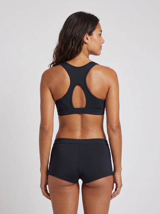 Ensemble Cabine 9, porté vue dos en studio, maillot de bain Palm Club
