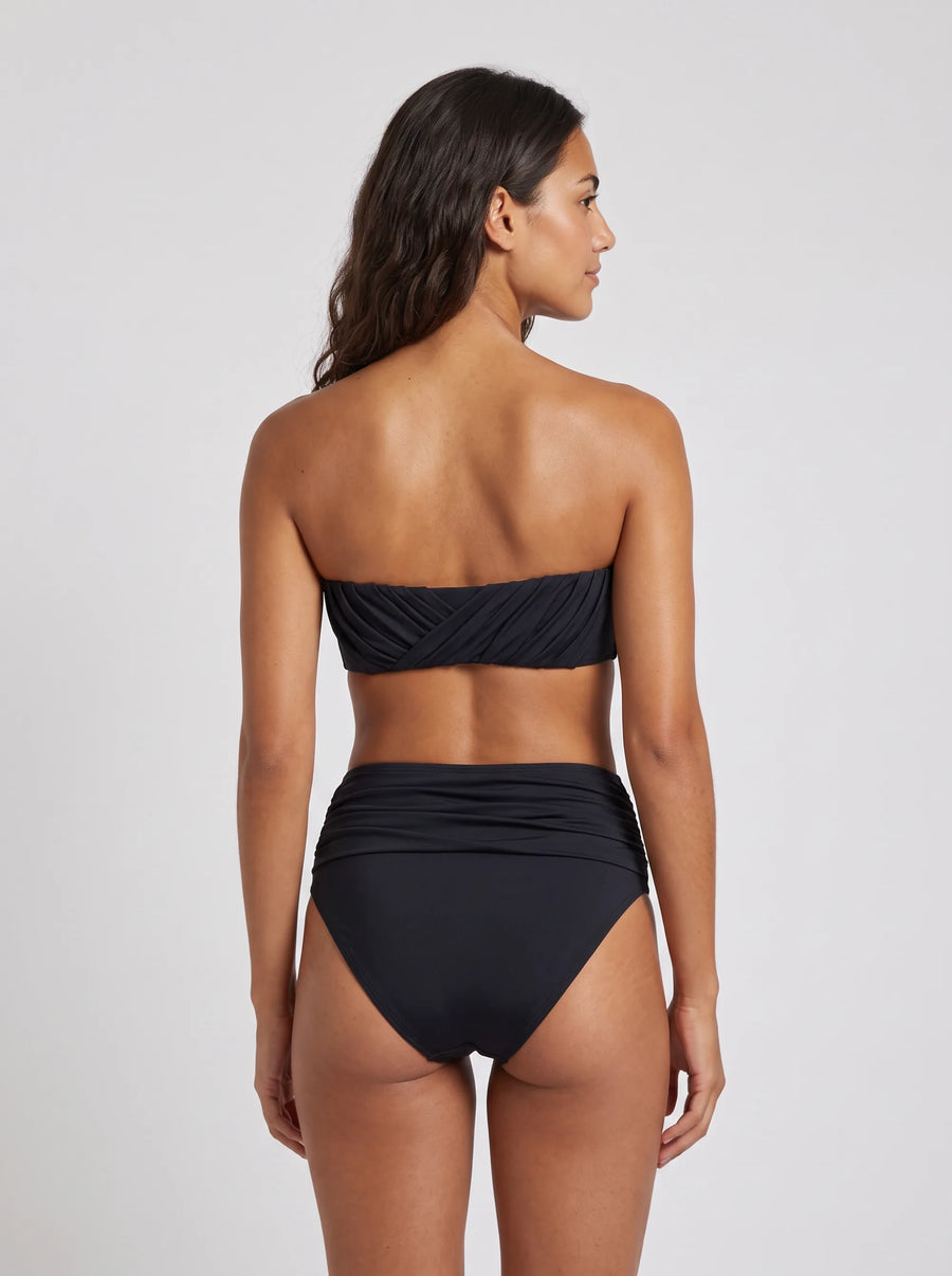 Ensemble La Digue, porté vue dos en studio, maillot de bain Palm Club